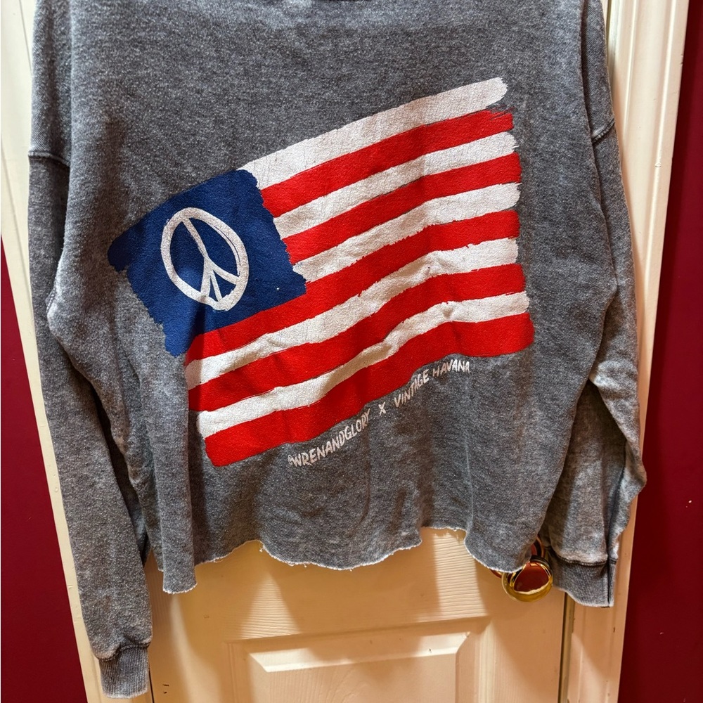 Wren and Glory Sweatshirt Peace Symbol USA Flag Distressed Rare